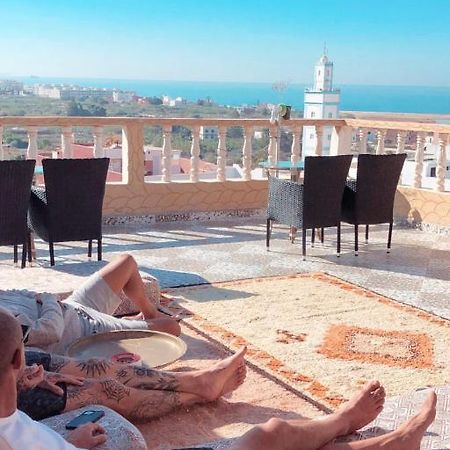 Psycho Surf Camp Bed and Breakfast Taghazout Esterno foto