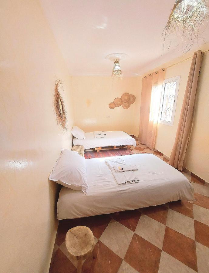 Psycho Surf Camp Bed and Breakfast Taghazout Esterno foto