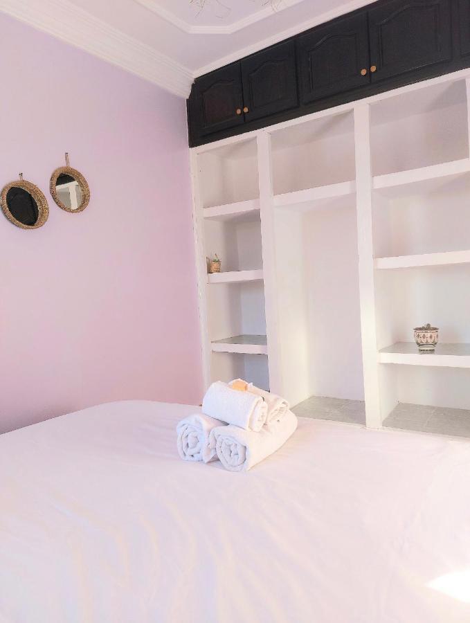 Psycho Surf Camp Bed and Breakfast Taghazout Esterno foto